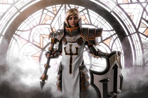 Diablo 3 Crusader Cosplay