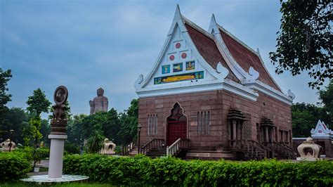 Thai Temple Sarnath | Temple History, Architecture & Visiting Time | UP Tourism