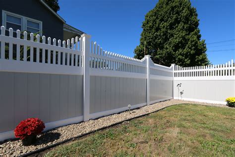 Vinyl Fence Styles & Colors | Finding the Right Vinyl Fence for You