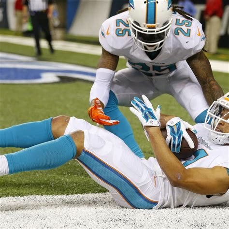 Key Matchups to Watch in Dolphins' Big Test Against Broncos | News ...