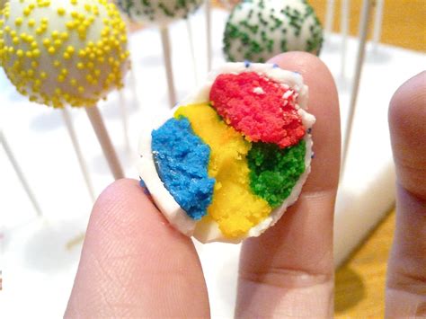 Cake Pop Insanity!: Rainbow Cake Pops