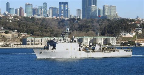 US Navy's Harpers Ferry-class dock landing ship USS Carter Hall LSD-50 southbound on the ...