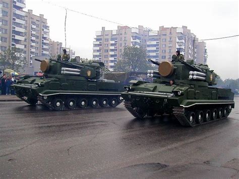 2S6 2S6M SA-19 Grison 9K22 9K22M Tunguska Tunguska-M self-propelled air defence cannon missile ...