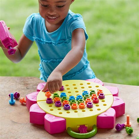 Best STEM Toys for Girls to Learn Coding, Engineering ...