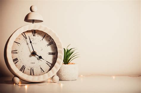 Clock Time The Background - Free photo on Pixabay