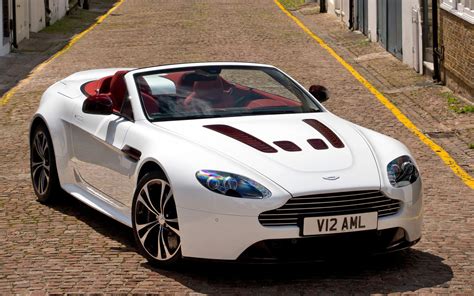 White Aston Martin V12 Vantage wallpaper - Car wallpapers - #49463