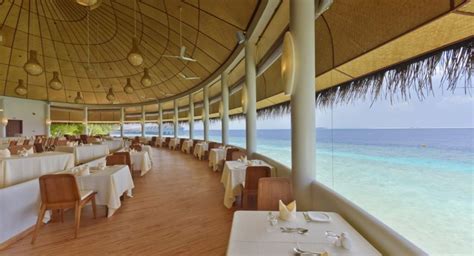 Sea View Restaurant – Dreamland Maldives Resort