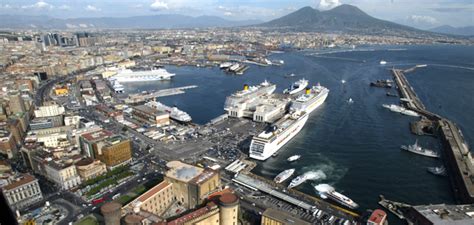 Naples Cruise Port Guide - CruisePortWiki.com