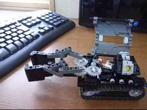 Lego Technic Robot Arm Vehicle B - YouTube