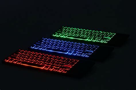 iPazzPort Wireless Keyboard has Multicolored Illumination to Suit your Mood - GetdatGadget