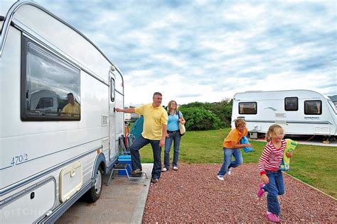 Touring Caravan Sites in Isle Of Wight from £5/nt - Pitchup