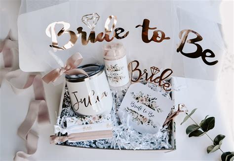 Top 152+ gifts to give a bride - kidsdream.edu.vn