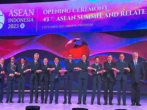 Asean urged to unite despite challenges as 43rd conference kicks off | Global News