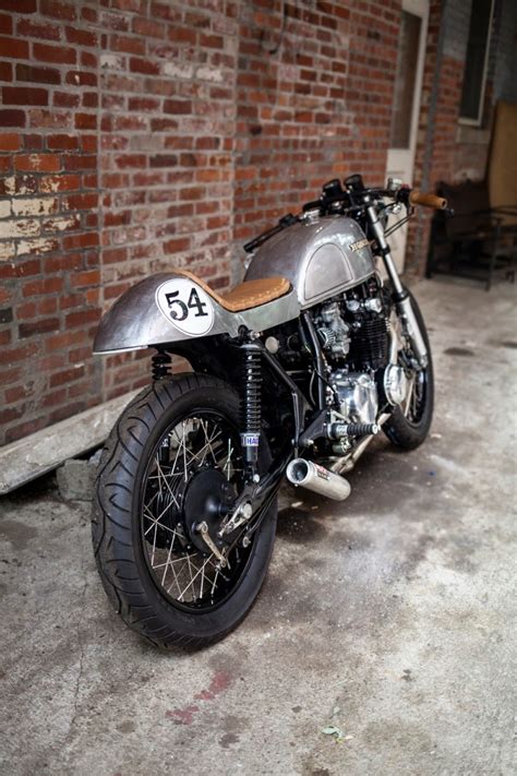 Honda CB550 Cafe Racer - Grease n Gas