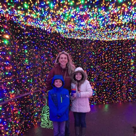 ZooLights at the Oregon Zoo - Mommy Travels