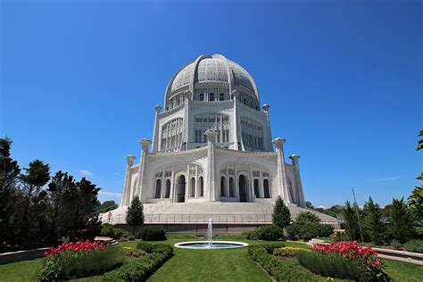 15 of the Best (and Most Offbeat) Attractions in Illinois!