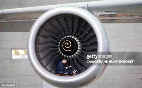 Airbus Maintenance Photos and Premium High Res Pictures - Getty Images