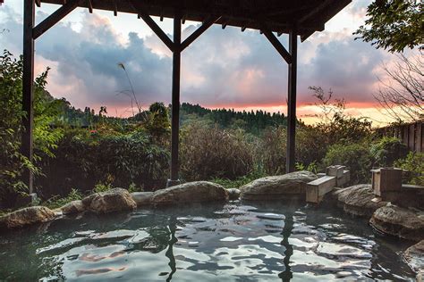 Kyoto Onsen Guide: Top Hot Springs & What to Expect at a Japanese Bath