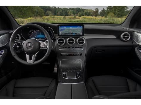 2022 Mercedes-Benz GLC-Class: 238 Interior Photos | U.S. News