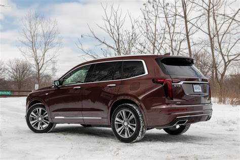 2023 Cadillac XT6 Debuts New Colors, Shuffles Standard Equipment | Cars.com