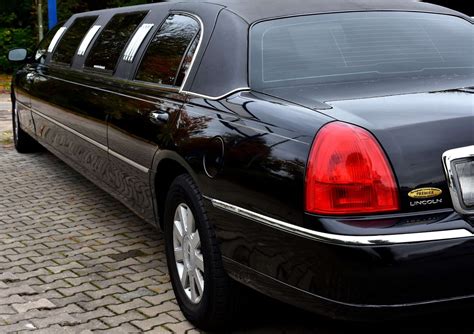 Limousine Cars - What are the most common types? - AlphaZug