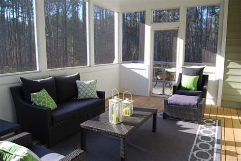 Small Sunroom Ideas- Cheap Ways to Decorate Sunroom - Homeaholic.net