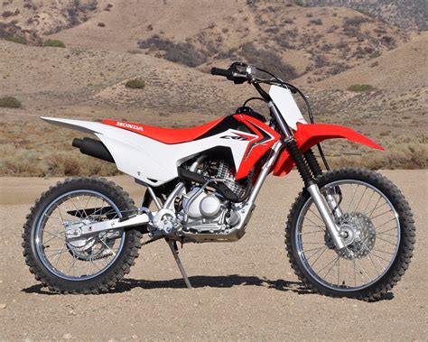 2014 Honda CRF 125F & 125FB - Dirt Bike Test