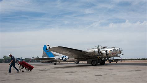 WWII museum honors veterans, preserves vintage planes | Cronkite News