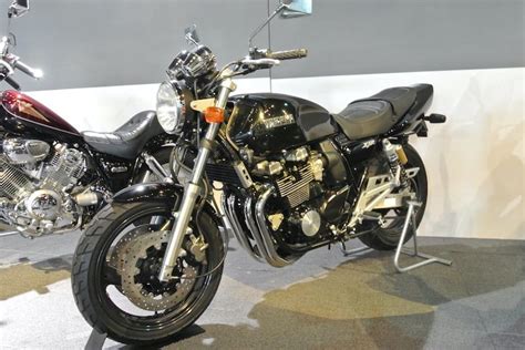 90’s Yamaha Motorcycles - Timeless 2 Wheels