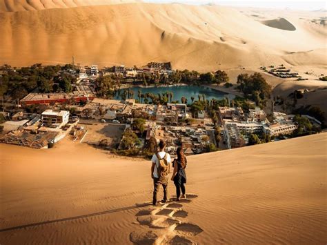 Un oasis para tus ojos: la Laguna Huacachina nos atrapa entre palmeras ...