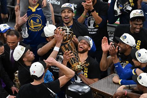 Warriors' Stephen Curry named NBA Finals MVP