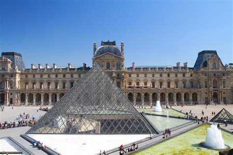 The Louvre Museum: Facts, Paintings & Tickets | Live Science