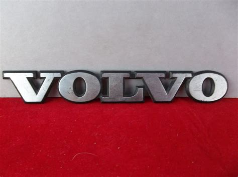 1990's Volvo Trunk Lid Plastic Emblem OEM - Car & Truck Parts & Accessories