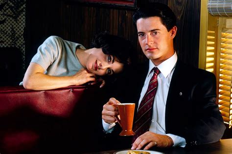 Showtime 'Twin Peaks' Expanded to 18 Episodes, Say Stars