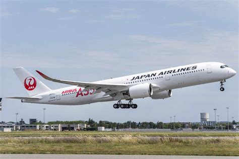 Boeing's loyal customer, Japan Airlines turns to Airbus A350 - Air Data ...