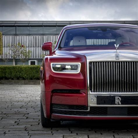 Rolls Royce Ghost 2021 Interior Red - canvas-ily