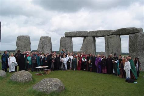 Rachel Patterson - Witch and Author: Stonehenge, rituals and a blustery day...