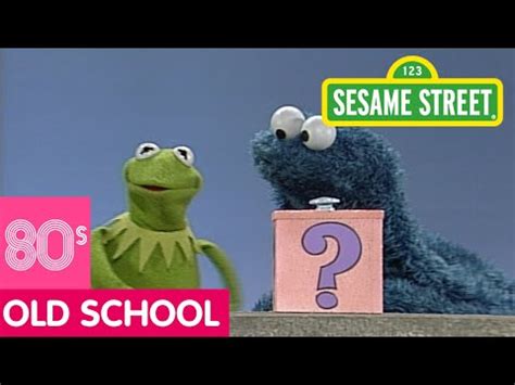 Sesame Street: Kermit And Cookie Monster And The Mystery Box | Kermit ...