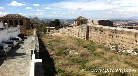 History of Granada - The Old City Wall, Albaicin - Piccavey