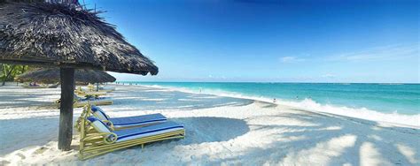 Holidaying In The Beaches Of Mombasa In Kenya - AfricanMecca Safaris