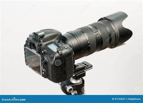 DSLR With Long Lens Stock Illustration - Image: 47733637