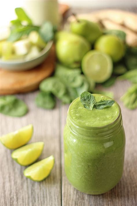 3 Healthy Green Smoothie Recipes