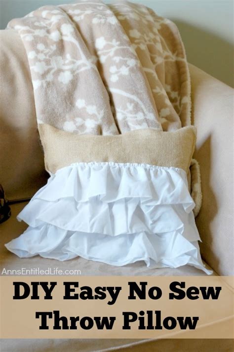 DIY Easy No Sew Throw Pillow