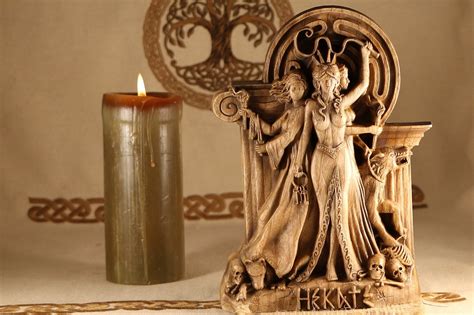 Hecate, Greek mythology, Wooden statue – Art Carving Shop