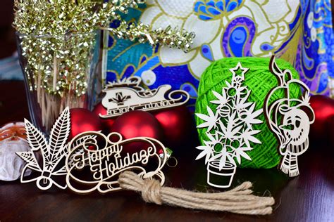 Cannabis Christmas Tree – Southside Ornaments