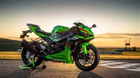 2024 Kawasaki Ninja ZX-6R launched with Euro5 compliance. India comeback likely | HT Auto