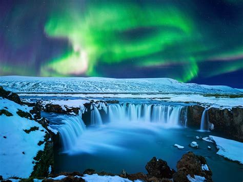 Iceland Northern Lights And Blue Lagoon Holiday | Shelly Lighting