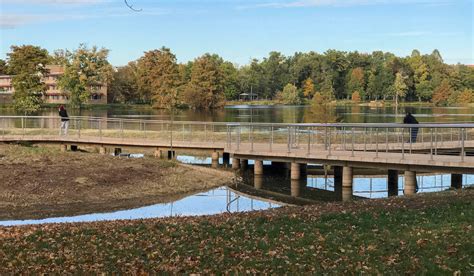 SIU Carbondale Campus Lake | PermaTrak Concrete Boardwalk Project