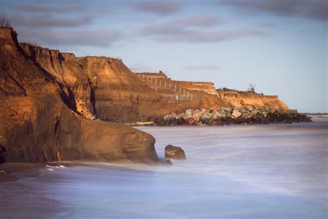 Cliff Erosion by Scooby10 | ePHOTOzine