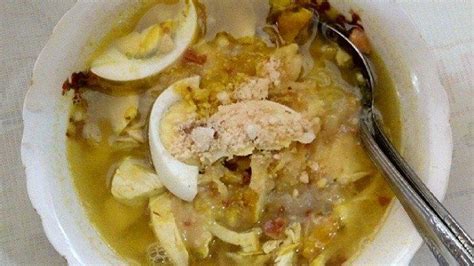 5 Soto Enak di Surabaya Buat Sarapan, Soto Ayam Pak Djayus Kuahnya Kental dan Daging Ayamnya ...